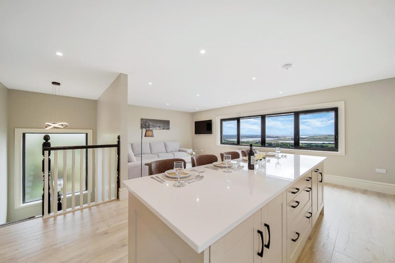 Rockstown Seaview Lodge Apartment 'Sleeping 4 Guests' מראה חיצוני תמונה