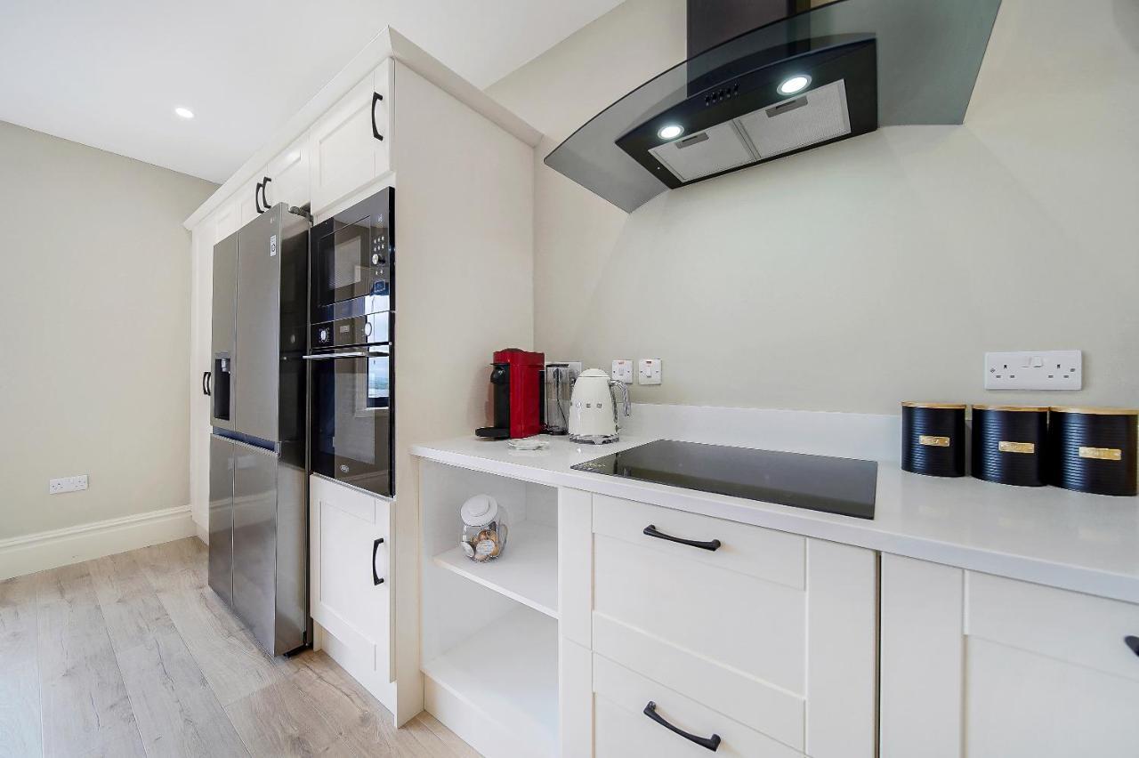 Rockstown Seaview Lodge Apartment 'Sleeping 4 Guests' מראה חיצוני תמונה