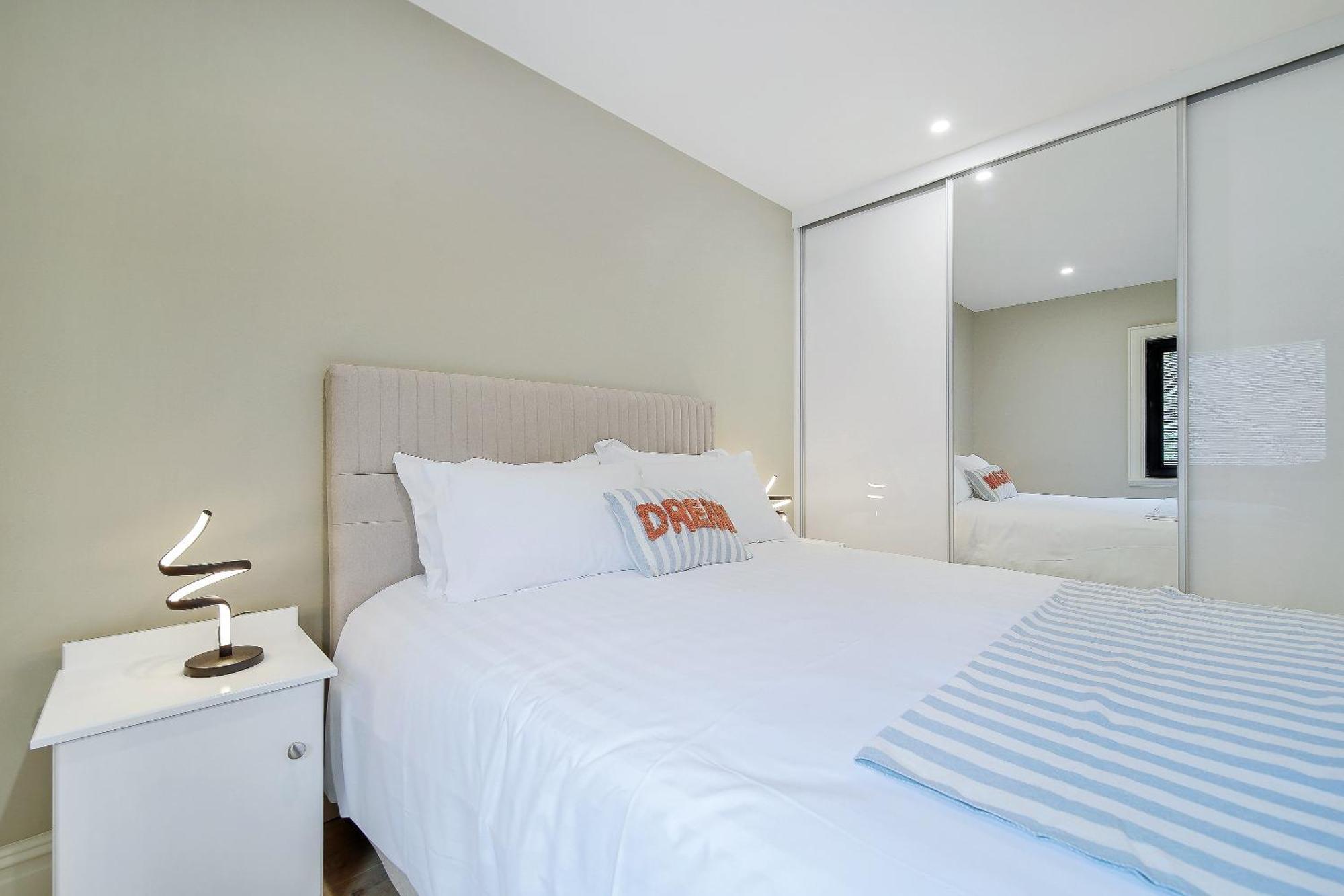 Rockstown Seaview Lodge Apartment 'Sleeping 4 Guests' מראה חיצוני תמונה