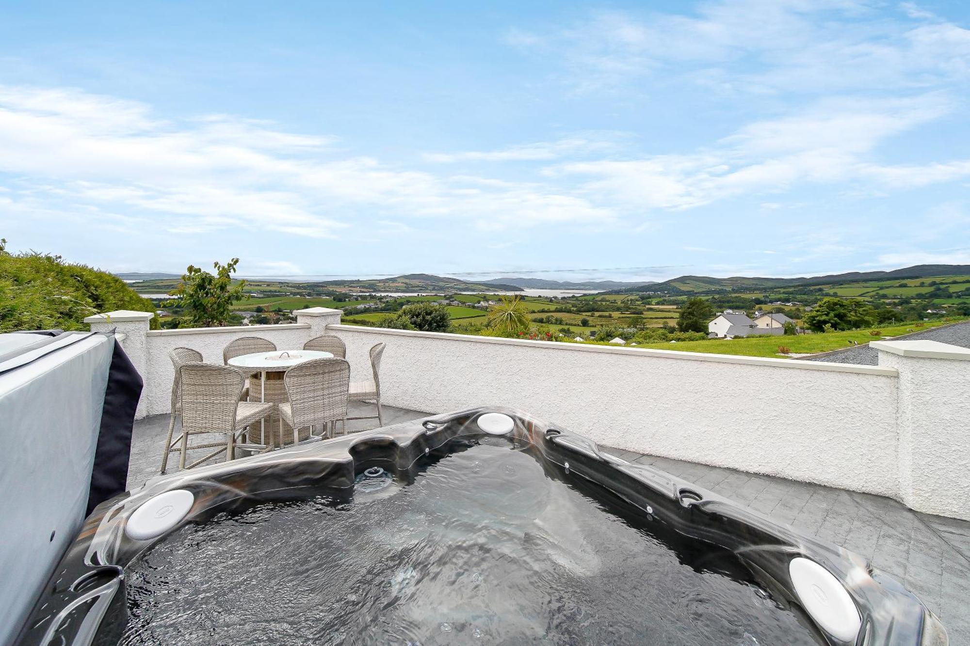 Rockstown Seaview Lodge Apartment 'Sleeping 4 Guests' מראה חיצוני תמונה
