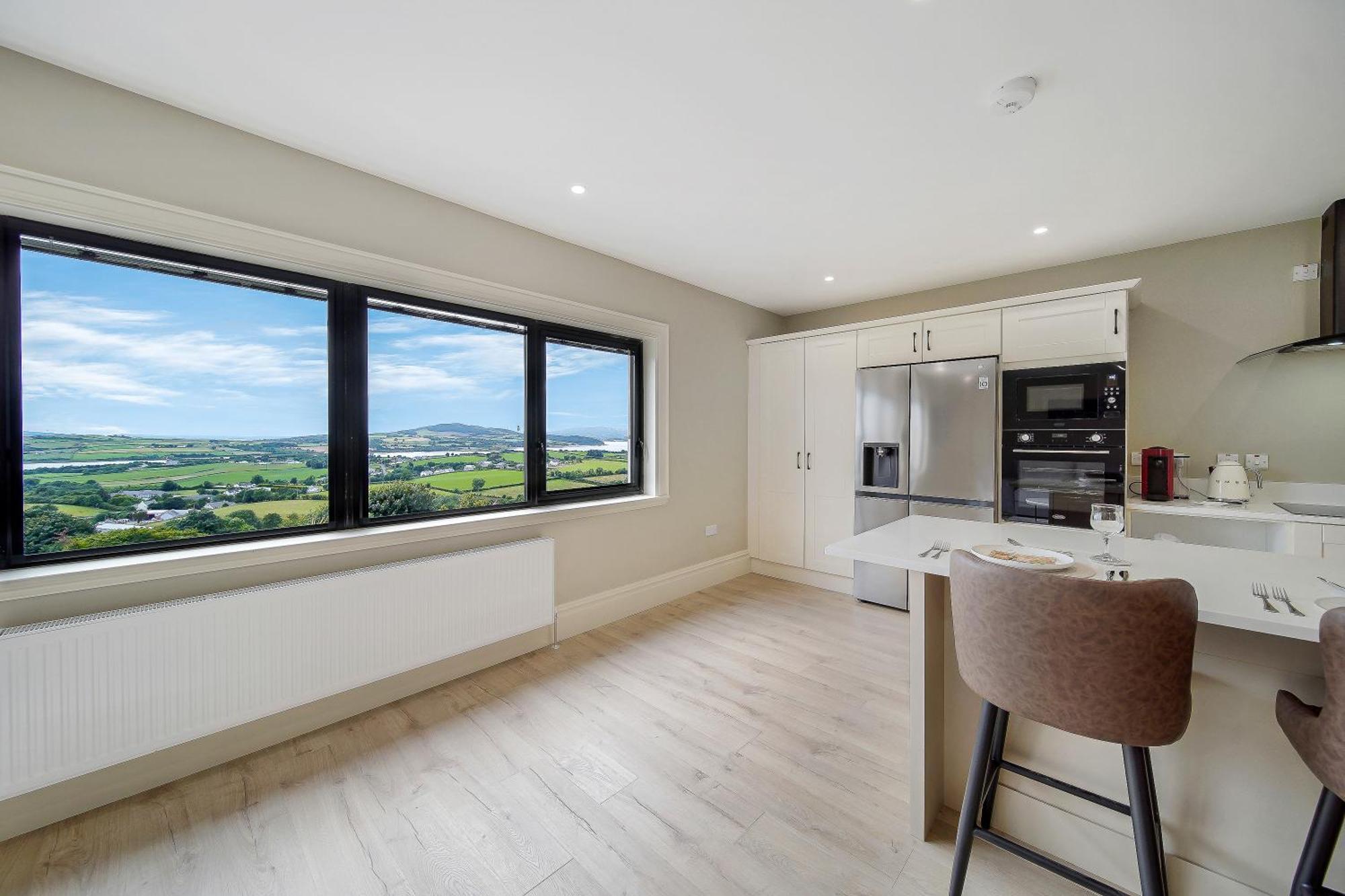 Rockstown Seaview Lodge Apartment 'Sleeping 4 Guests' מראה חיצוני תמונה
