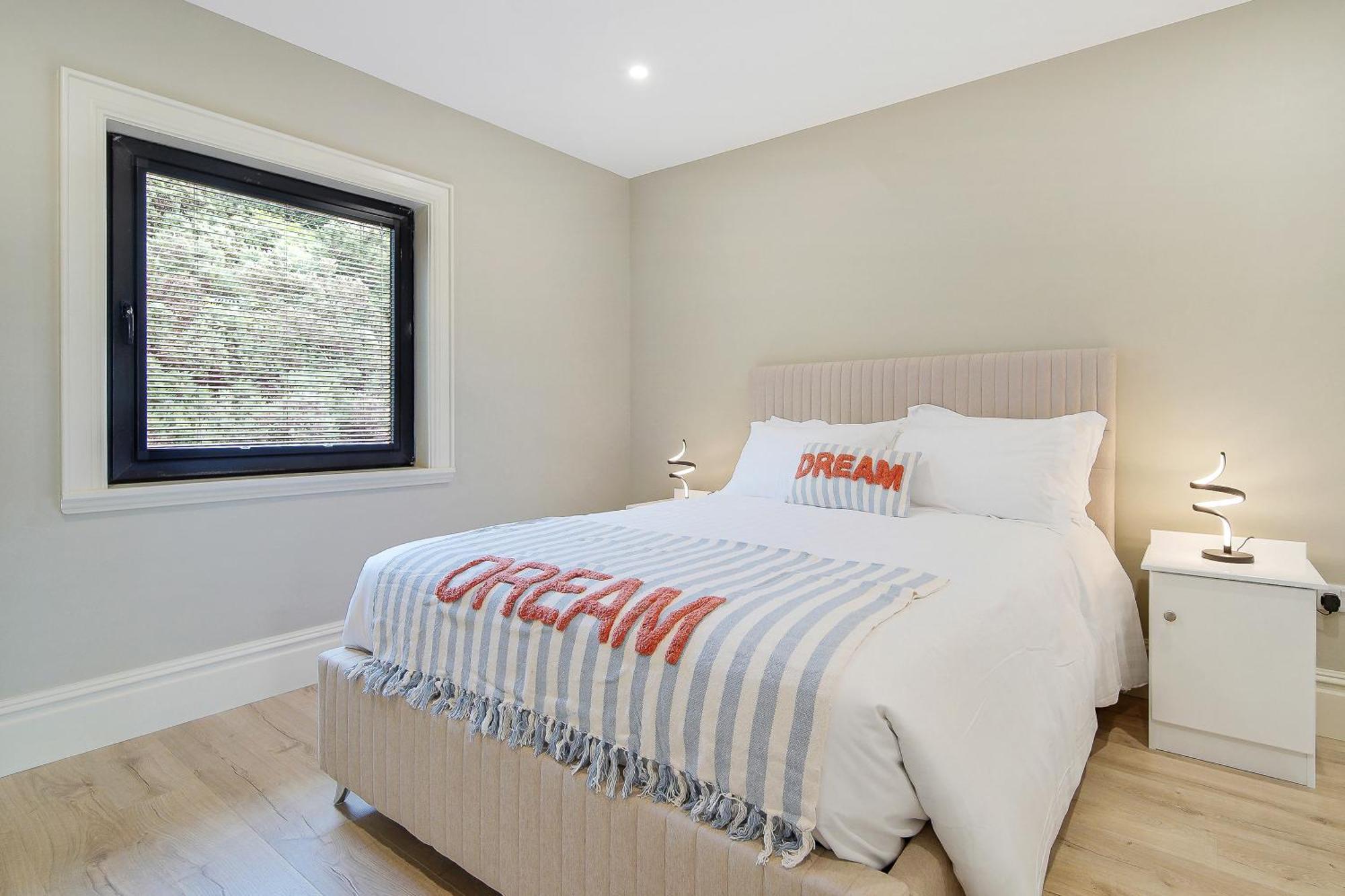 Rockstown Seaview Lodge Apartment 'Sleeping 4 Guests' מראה חיצוני תמונה